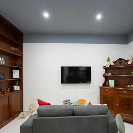 公寓 Lillabloom 下诺切拉